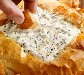 Absolutely Wonderful Cheesy, Creamy Spinach Artichoke Dip Photo