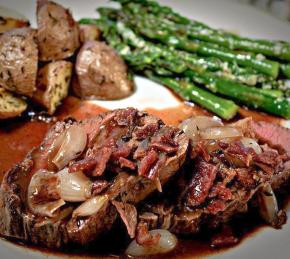 Beef Tenderloin With Roasted Shallots Photo