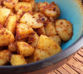 Easy, Spicy Roasted Potatoes Photo