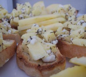 Apple Goat Cheese Bruschetta Photo