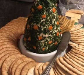 Christmas Tree Cheese Ball Photo