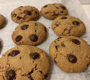 Gluten-Free Almond Flour Chocolate Chip Cookies Photo