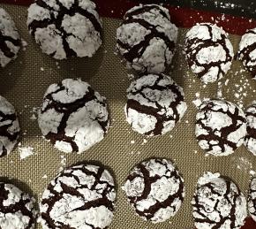 Chocolate Crinkle Cookies Photo