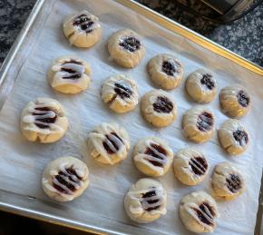 Raspberry and Almond Shortbread Thumbprints Photo