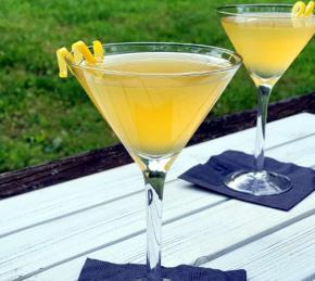 Passion Fruit Martini Photo