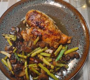Chicken, Asparagus, and Mushroom Skillet Photo