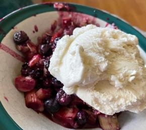 Blueberry Rhubarb Crisp Photo