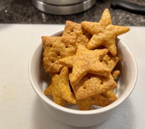 Chef John's Cheesy Crackers Photo