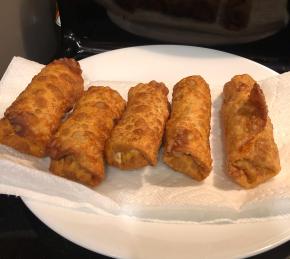 Cindi's Egg Rolls Photo