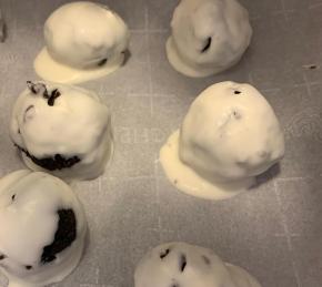 Oreo Balls with Almond Bark Photo