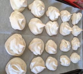 Meringue Cookies Photo