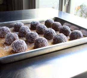 Swedish Chocolate Balls (Chokladbollar) Photo