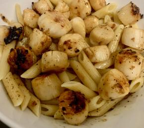 Easy Garlic-Lemon Scallops Photo