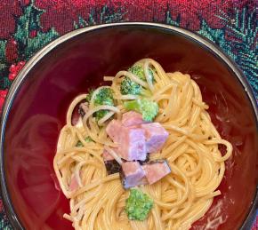 Fettuccine Alfredo with Ham Photo