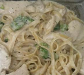 Chicken & Broccoli Alfredo with Fettuccine Photo