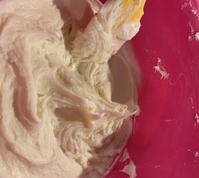 Basic Cream Cheese Frosting Photo