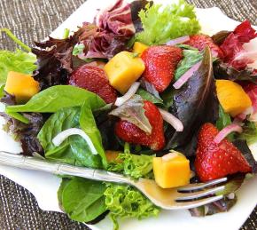 Strawberry Mango Mesclun Salad Photo