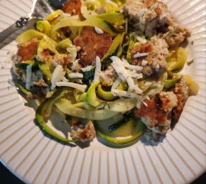 Garlic Butter Zoodles with Chicken Meatballs Photo