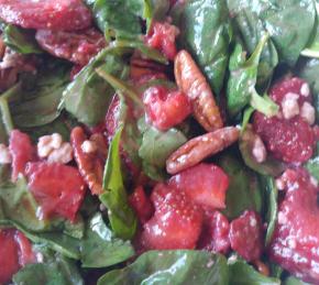 Strawberry and Spinach Salad with Honey Balsamic Vinaigrette Photo