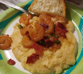 Garlic Shrimp and Cheesy Grits Photo