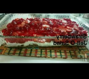 Old-Fashioned Strawberry Pretzel Salad Photo