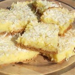 Graham Moist Lemon Bars Photo