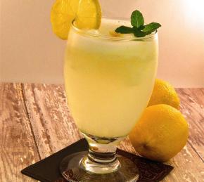 Icy Blender Lemonade Photo