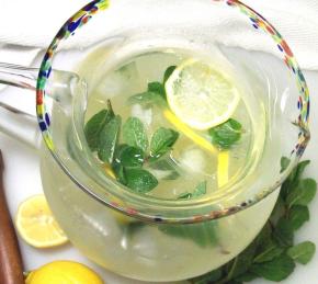 Peppermint Lemonade Photo