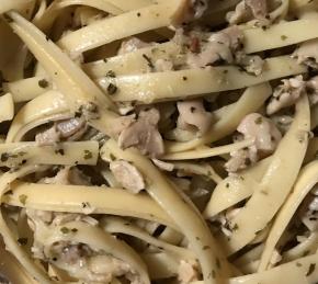 Linguine with Clam Sauce Photo