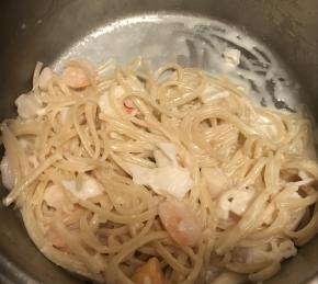 Scrumptious Seafood Linguine Photo