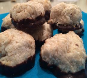 Coconut Vanilla Macaroons (Gluten-Free, Nut-Free) Photo