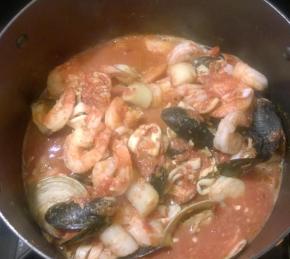 Zuppa Di Pesce Fra Di Avolo Photo