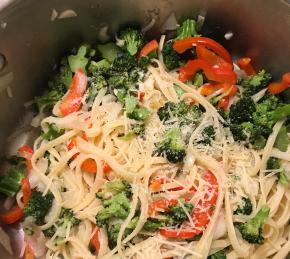 Linguine with Broccoli and Red Peppers Photo