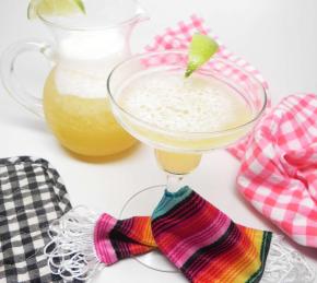 Quick and Easy Mango Margaritas Photo