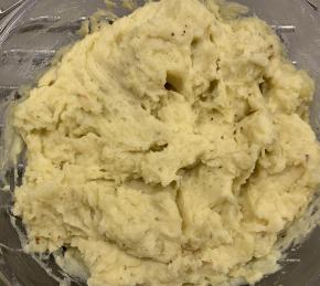 Roasted Garlic Parmesan Mashed Potatoes Photo