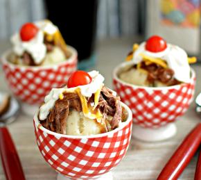 Hot Beef Sundae Photo