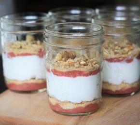 Make-Ahead Rhubarb Yogurt Parfaits Photo