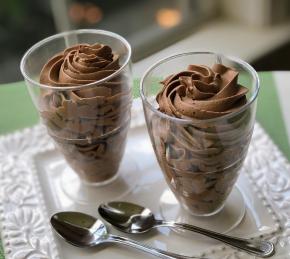 5 Minute Baileys Chocolate Mousse Photo