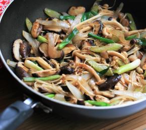 Mushroom Stir-Fry Photo