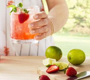 Summertime Strawberry Mojito Photo