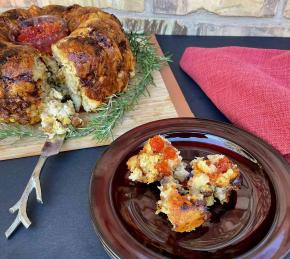 Leftover Turkey Pull-Apart Bread Photo