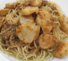 Savory Sea Scallops and Angel Hair Pasta Photo