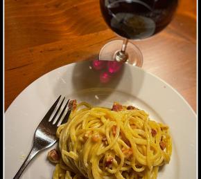 Spaghetti Alla Carbonara Tradizionali Photo