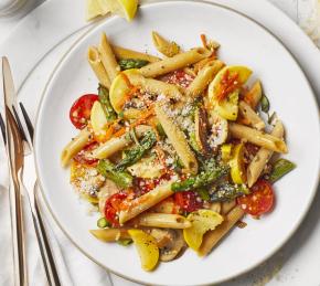 Healthy Pasta Primavera Photo