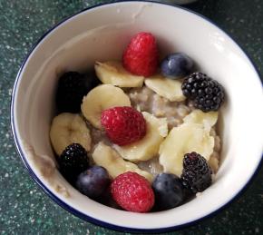 Sweet Banana Almond Oatmeal Photo