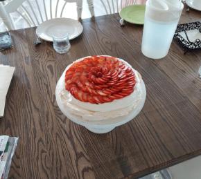 Strawberry Pavlova Photo