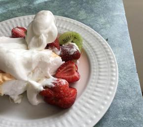 Best Ever New Zealand Pavlova Photo