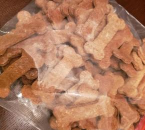 Doggie Treats II Photo