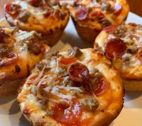 Easy Pepperoni Pizza Muffins Photo