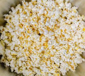 Sesame Parmesan Popcorn Photo